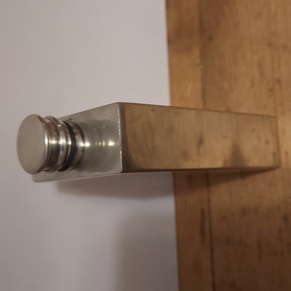 Nobleman Pewter Flask - Picture 4 of 5